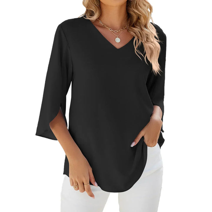 Emilia | V-neck blouse